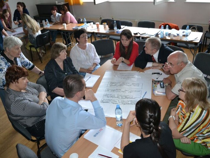 Die Führung der Selbstverwaltung der Russlanddeutschen bei der Arbeit. Brainstorming. 2016. Mit freundlicher Genehmigung der Moskauer Deutschen Zeitung.